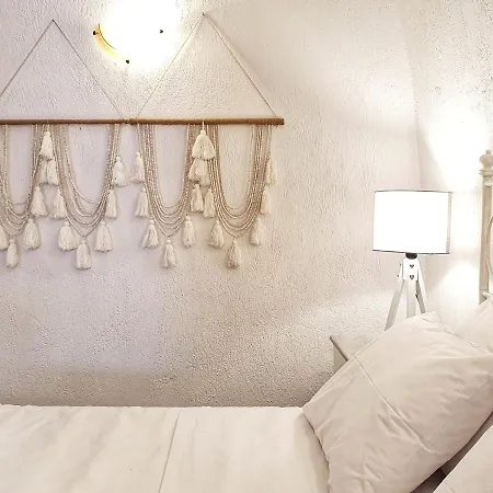 Navita Cave Apartment
