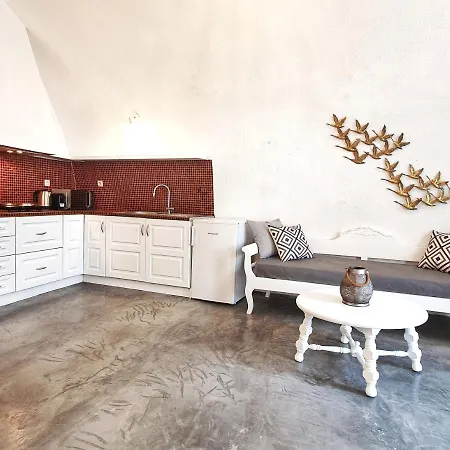 Navita Cave Apartment