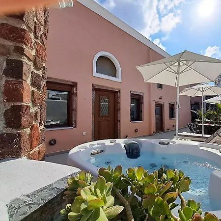 Apartmán Navita Cave Fira (Santorini)